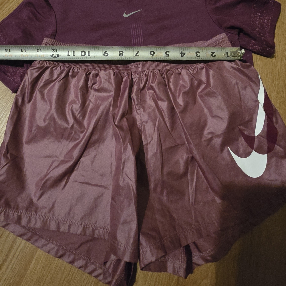 Nike Purple Athletic Set - Picture 15 of 16